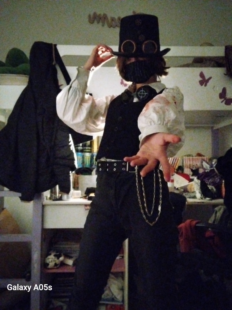 OC Lucia Woods - Photo 18