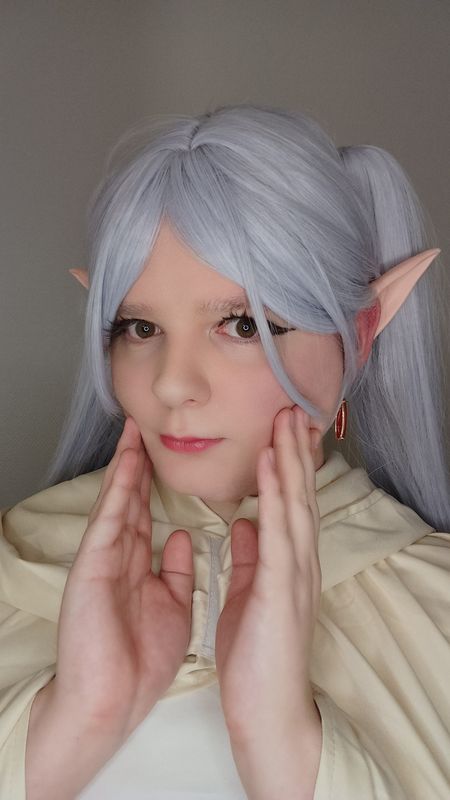 Alucard_cosplay – Frieren