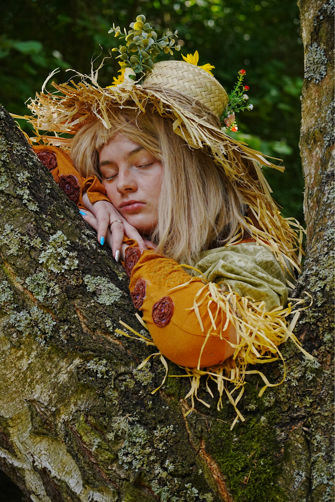 Storyteller — photo 16