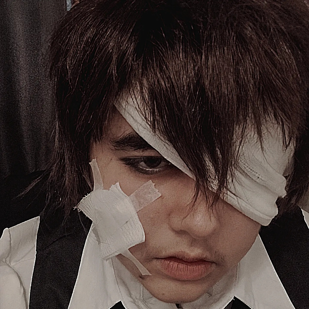 Dazai Osamu (2) - Photo 1